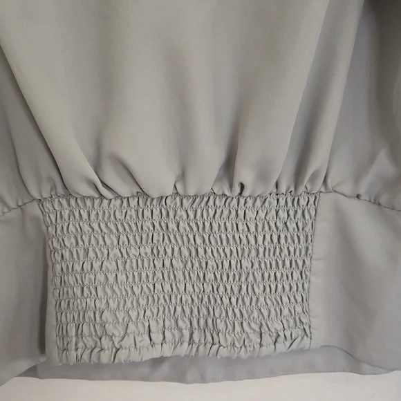 Express womens blouse - Picture 9 of 10